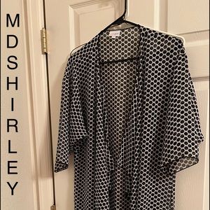 EUC MD LULAROE SHIRLEY